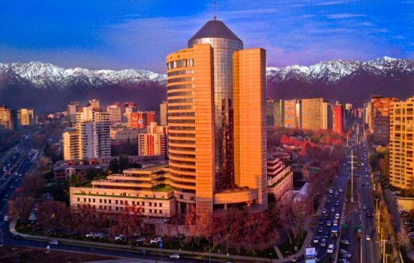 Mit dem Hotel Santiago erweitert Mandarin Oriental sein Portfolio um einen Standort in Südamerika. Foto: Mandarin Oriental
